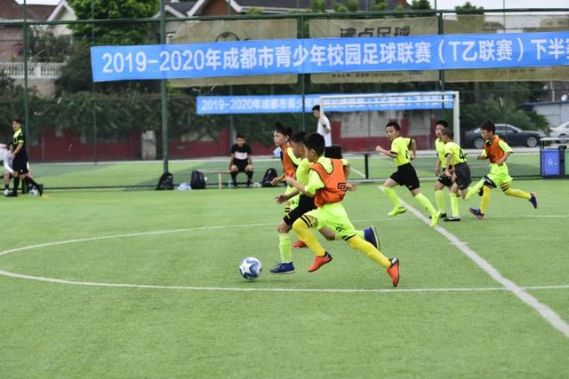 哈兰德领衔英超最贵11人阵容 身价合计11.8亿欧