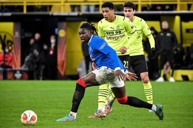 文班亚马全票当选年度最佳新秀 场均21+11+4+4