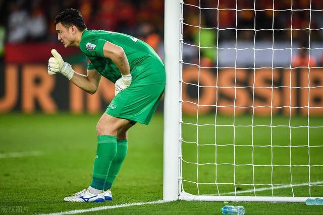 李月汝WNBA生涯首次先发 受困犯规仅得3分2板