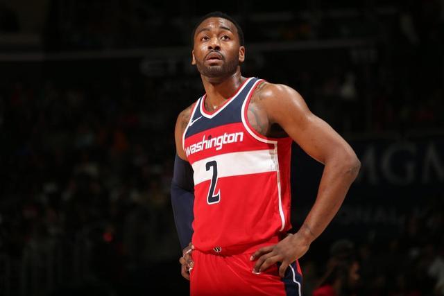 里约奥运会夺冠十周年 中国女排冠军走进南京校园