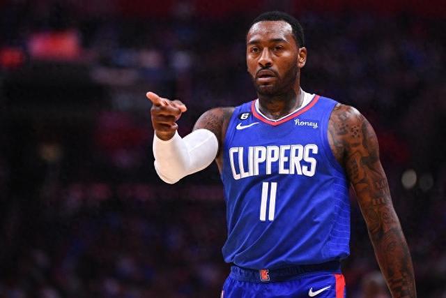 里约奥运会夺冠十周年 中国女排冠军走进南京校园